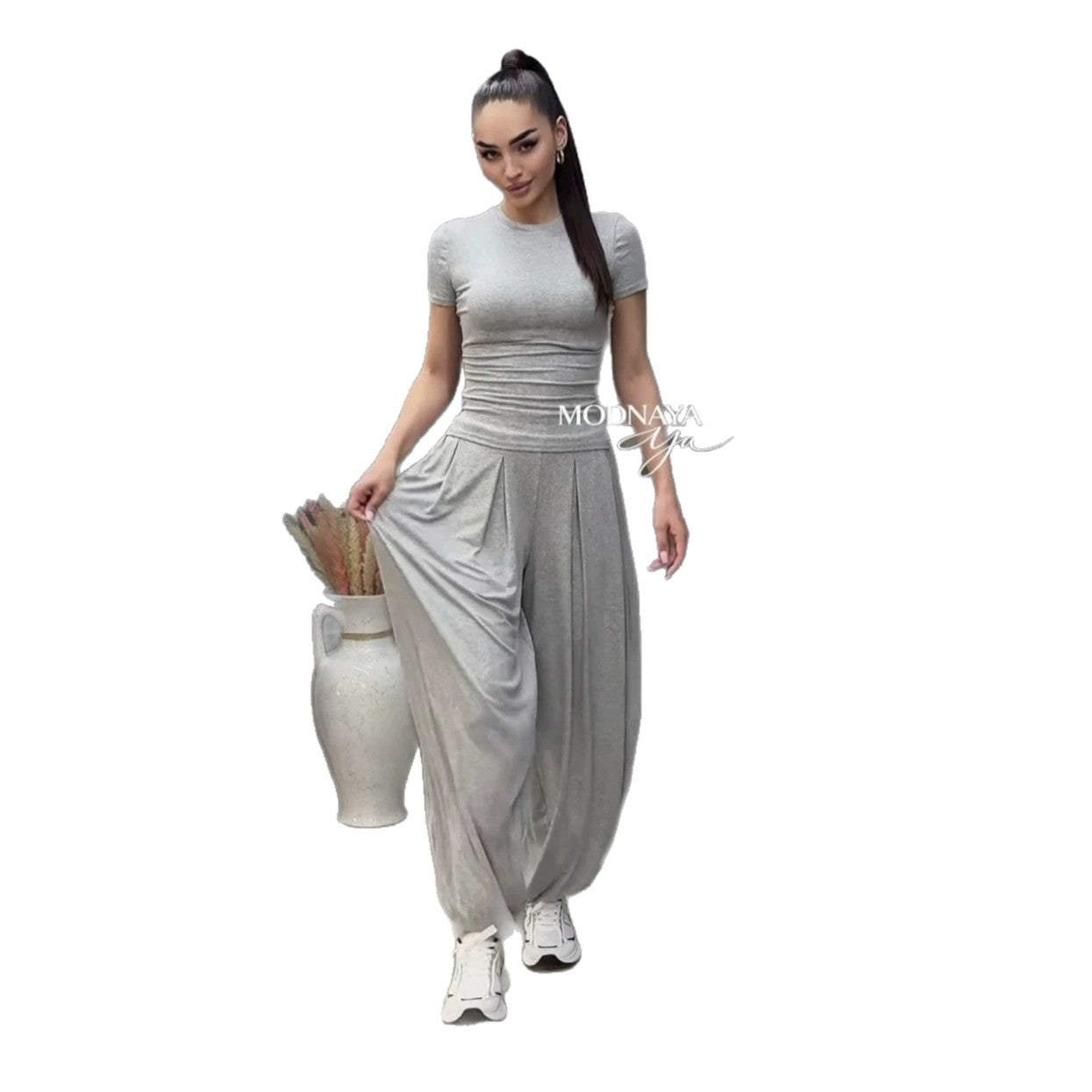 Conjunto T-shirt Manga Curta com Calça Wide Leg