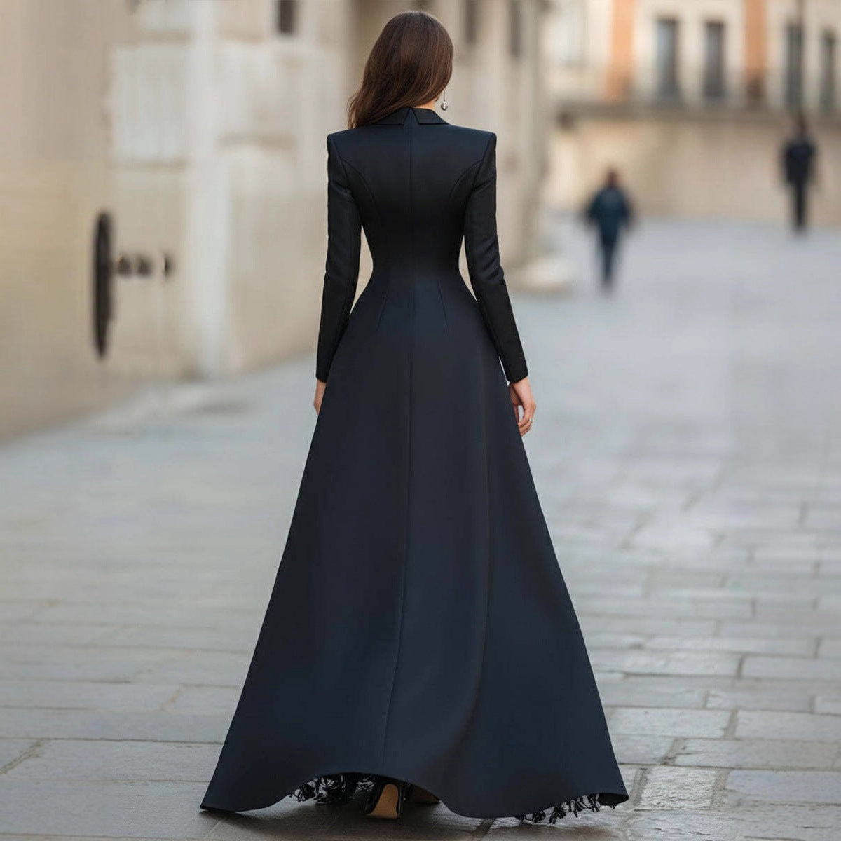 Vestido Longo Manga Longa com Renda e Colarinho